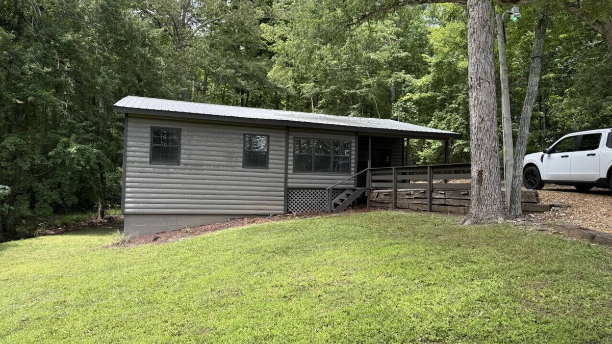 Fort Payne House | Parker`s Peak at Little River Canyon