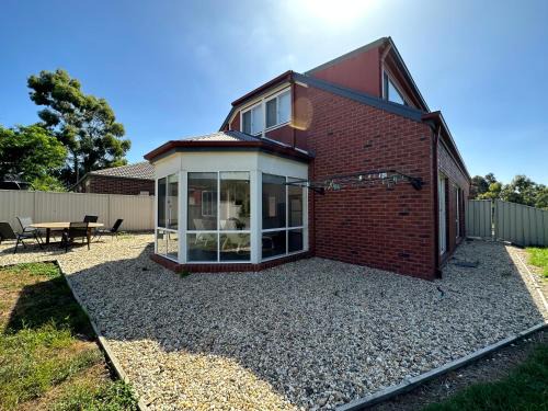 Craigieburn Villa | Parkside House by GoodLive