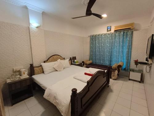 Belapur House | Parsik Hill Palace