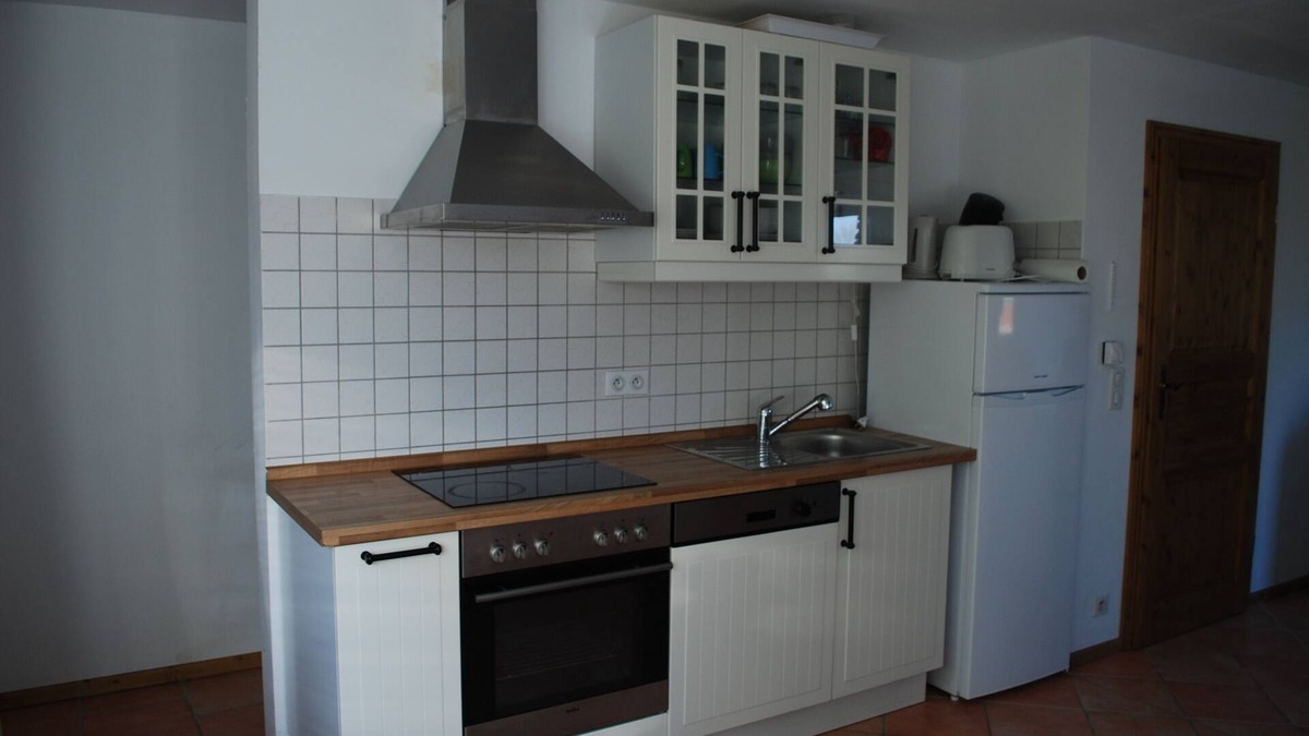 Moresnet-Chapelle Apartment | Part of an old manor with a large swimming pond at the border triangle B, NL, D
