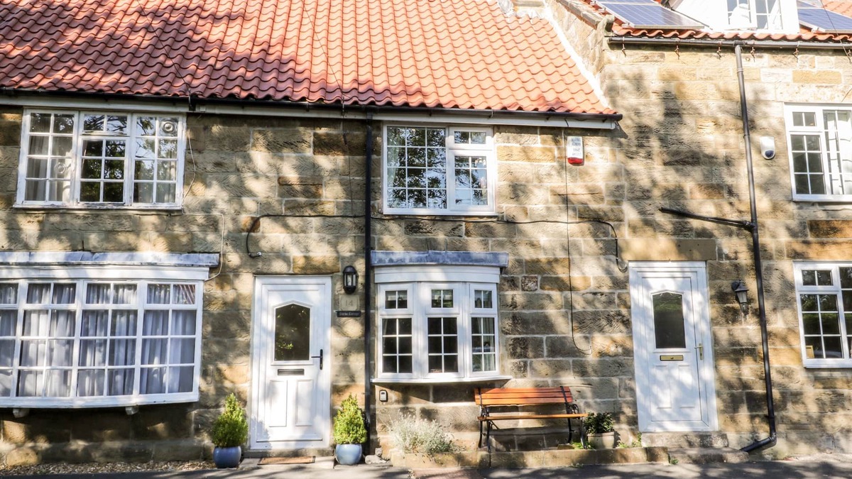 Great Broughton House | PARVA, pet friendly, with open fire in Stokesley