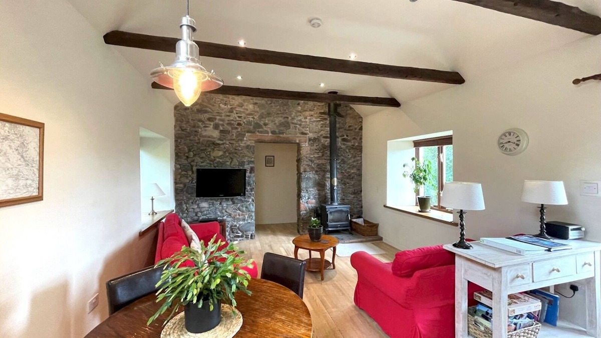 Dunscore House | Pass the Keys | Beautiful 2BR Converted Mill - Idyllic Location