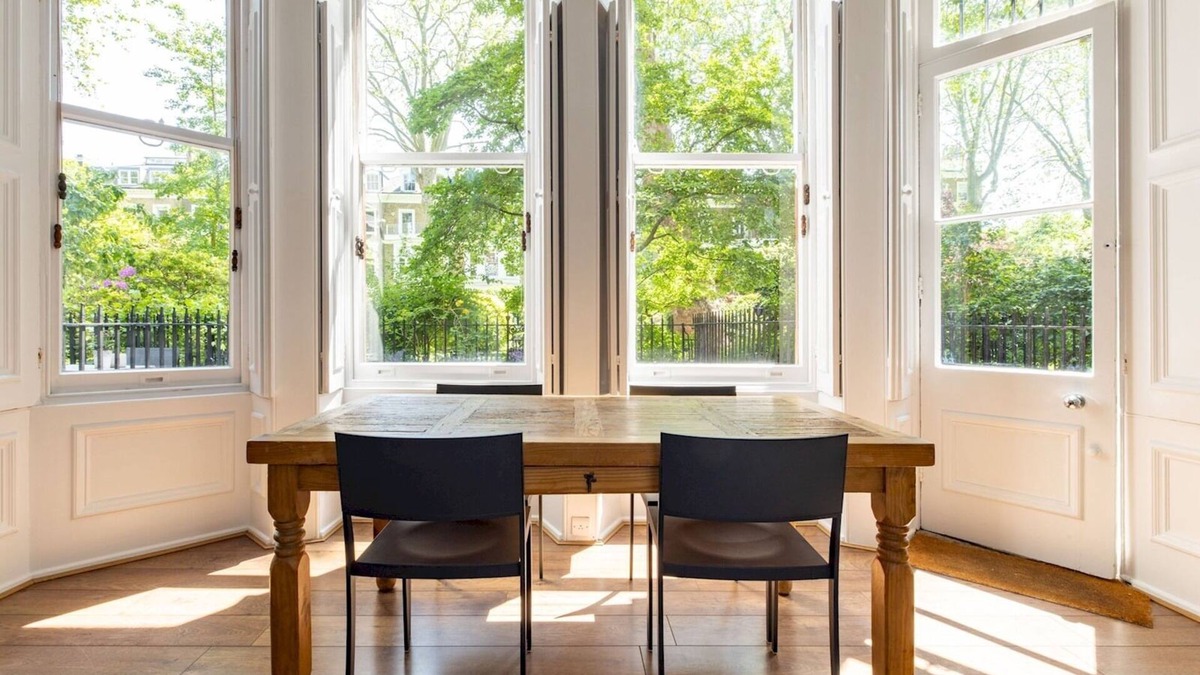 Earl's Court Apartment | Pass the Keys | Sophisticated Studio in South Kensington