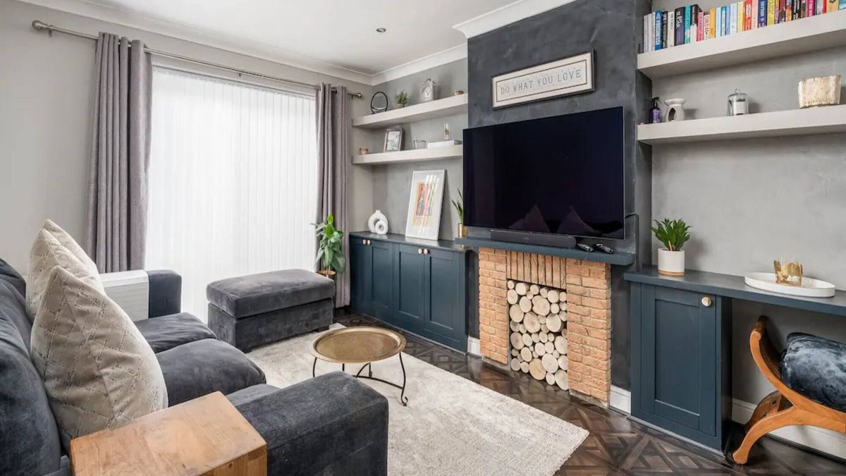 Rickmansworth House | Pass the Keys | Stylish Modern 3 bed house with Parking