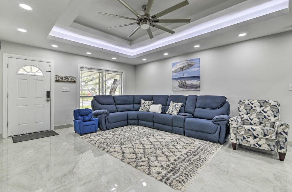 Brownsville House | Patio and Grill Spacious Gem Near Gulf Coast!