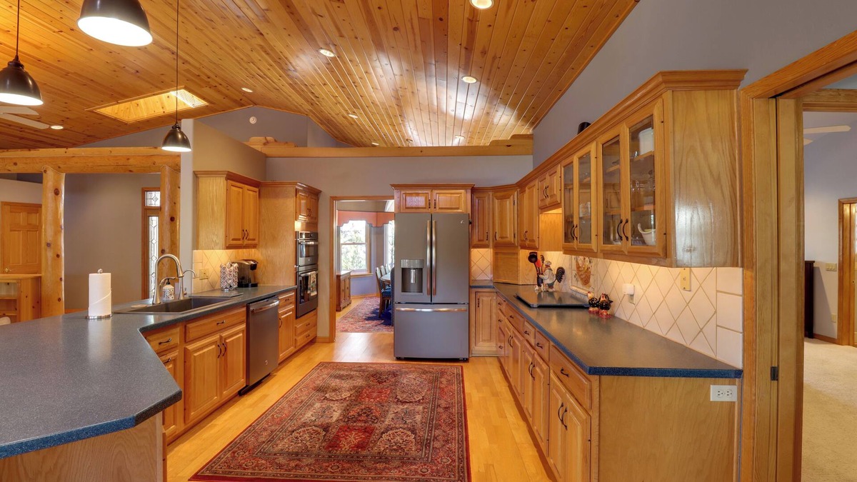 Sierra Pines Cottage | Patio & Forest View: Peaceful Show Low Home