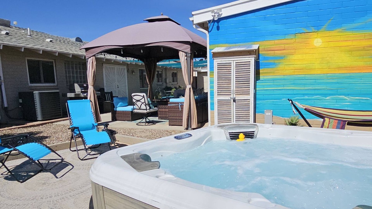 Sierra Vista House | Patio Paradise 3-Bedroom Home Hot Tub too! 5 minutes from Fort Huachuca