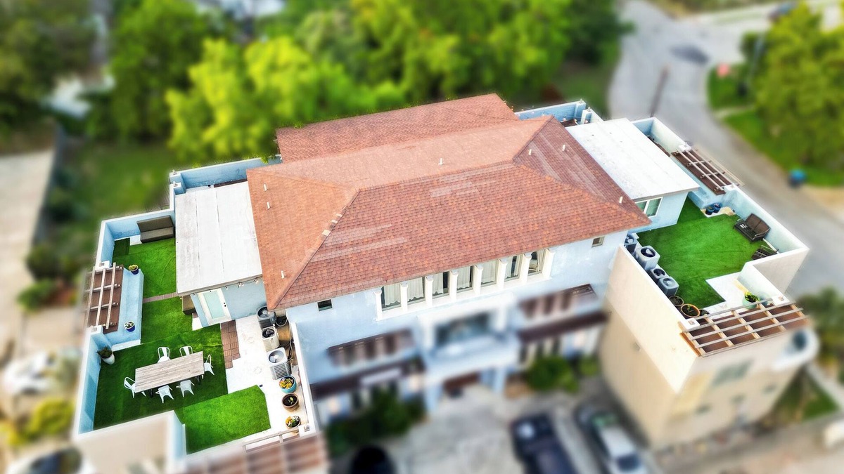 Fort Worth Condo | Patio Roof-top with downtown-views & chefs kitchen