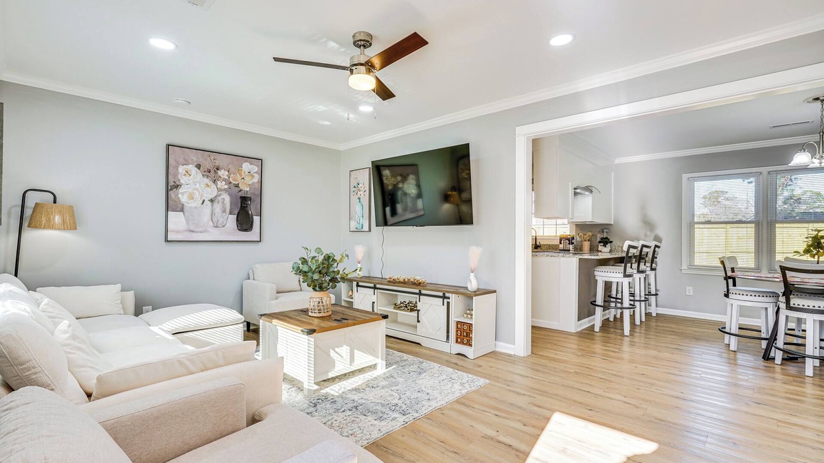 North Charleston House | Patio + Yard: Family Home in North Charleston