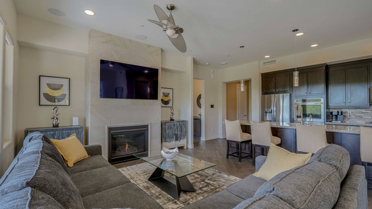 Troon North Condo | Patios & Mountain Views at Modern Scottsdale Condo