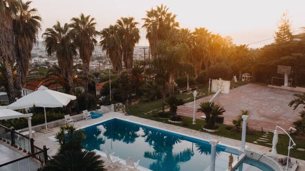 Patras Villa | Patras Crystal Getaway - Exclusive Paradise Oasis