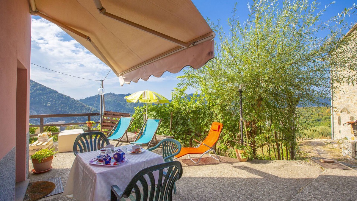 Ne House | Paulotti Antico Borgo Ground Floor, Ne, Italy