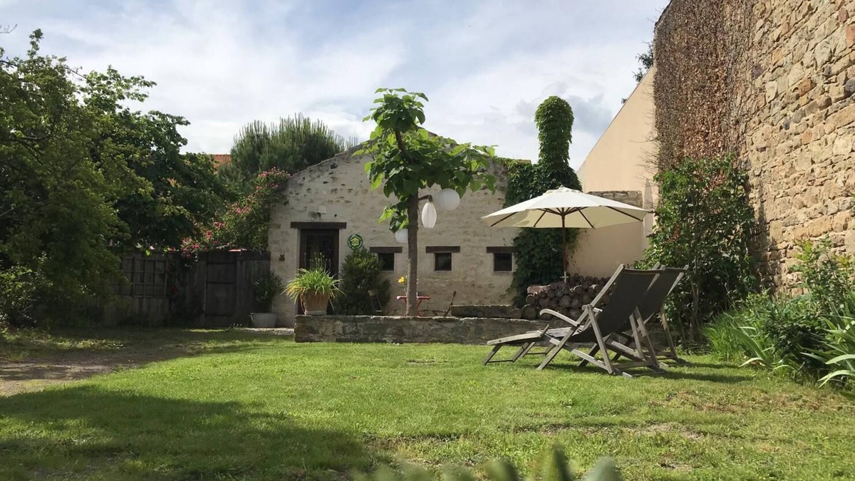 Authezat House | Paulownia - Authezat