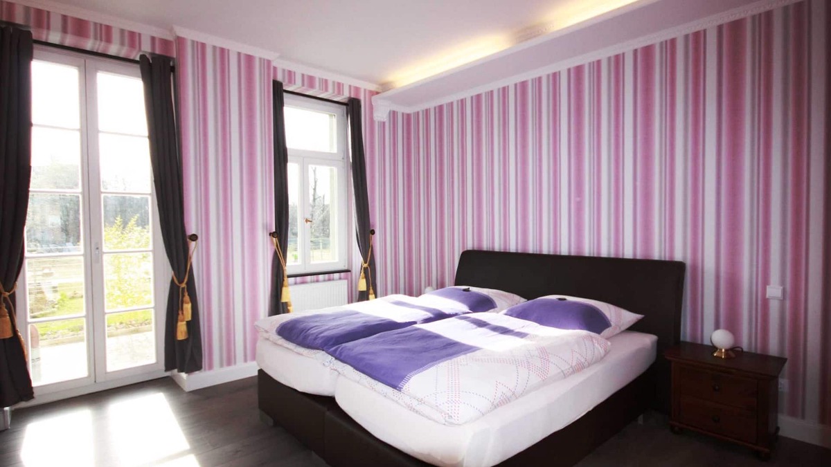 Neuschonefeld Apartment | Paussnitz - Romantik Apartments in Leipzig, *2km to the city center*