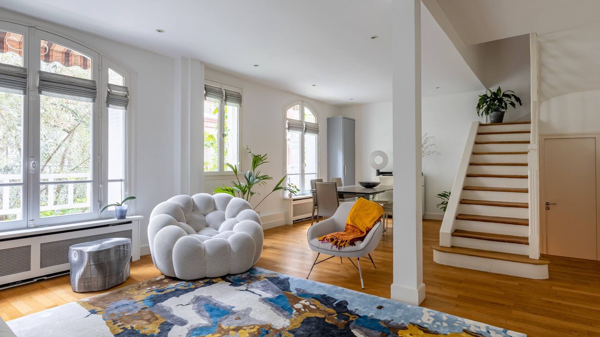 Parc-de-Montsouris House | Paving the Way to Paris, by Veeve