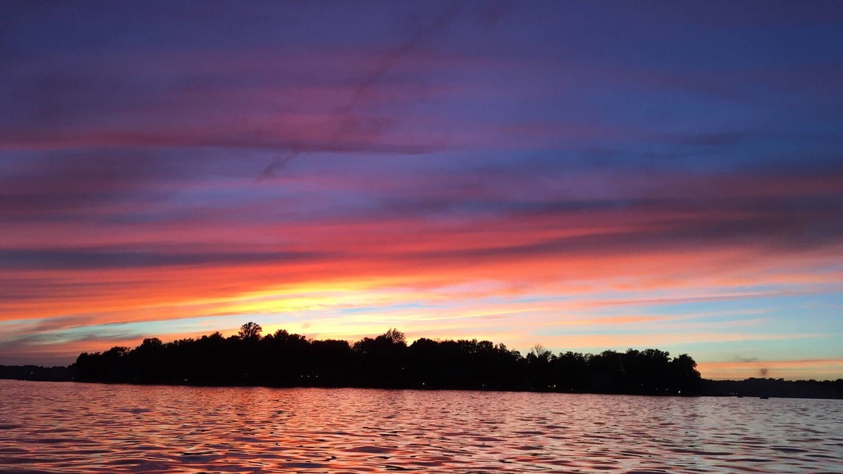 Paw Paw Lake House | Paw Paw Beach Paradise