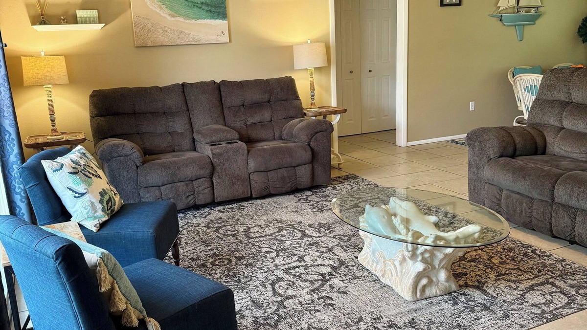 Port Charlotte House | Paws and poolside retreat: Cozy 2-bed, 2-bath, Salt Water Heated Pool