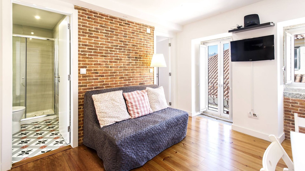 Loures Apartment | Paz Downtown Apartment #3