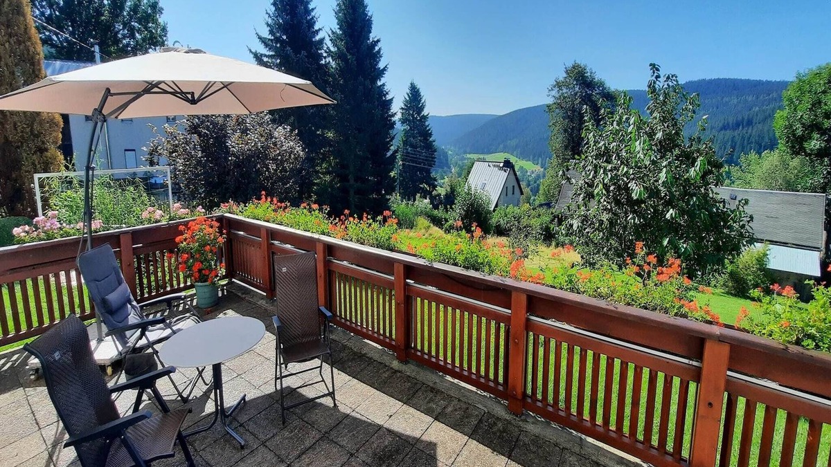 Rittersgrun Apartment | Peaceful Couples' Getaway