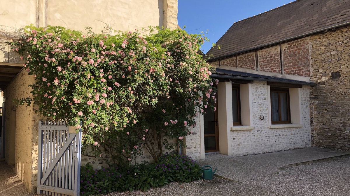 Pacy-sur-Eure House | Peace and relaxation on the banks of the Eure
