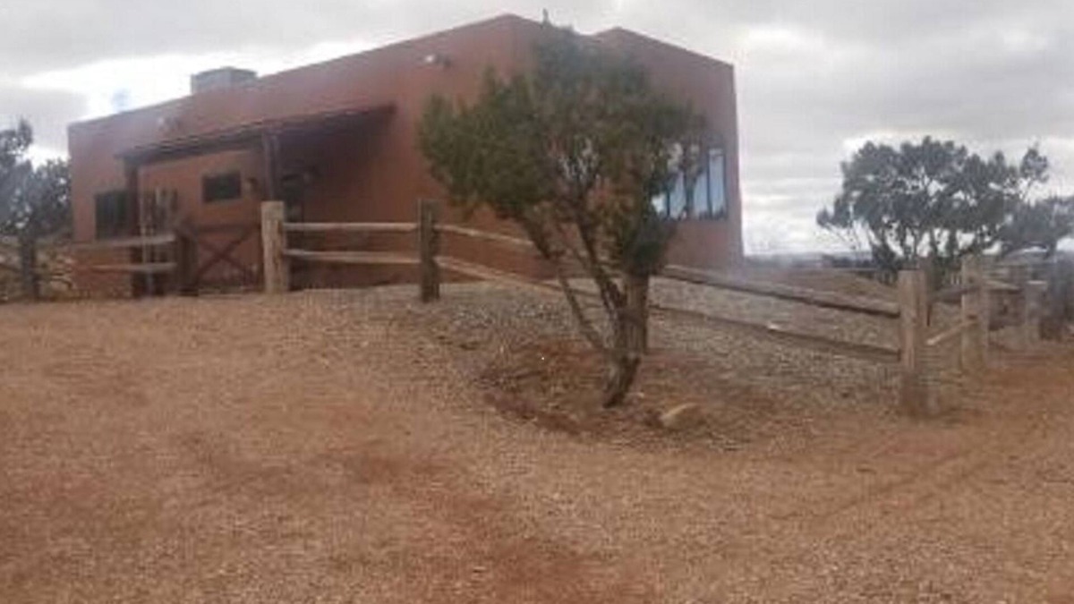 Mountainair Cottage | Peace of Heaven Casita on 200 acres