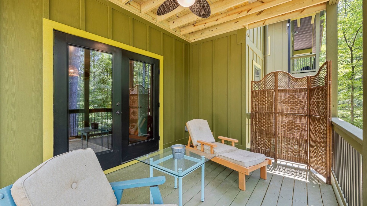 Horse Shoe Ski Chalet | Peace Pad
