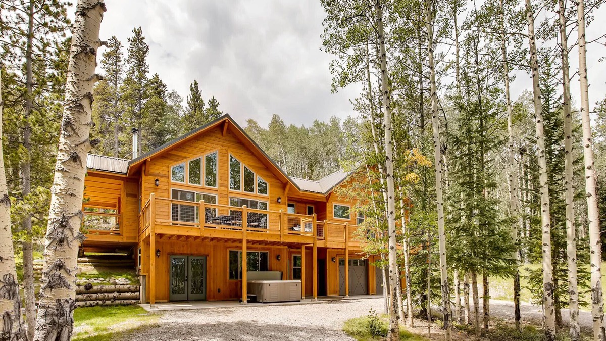 Fairplay House | Peace, Tranquility and Wildlife-6 Acres-Backs to Nat'l Forest