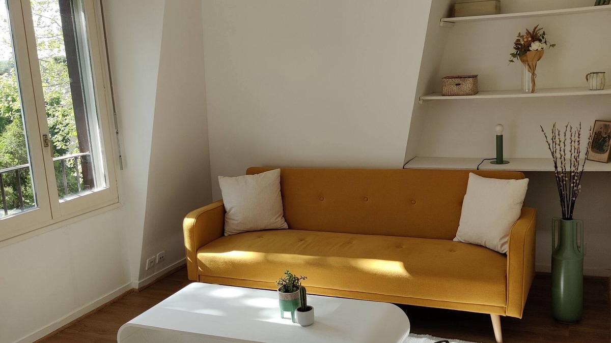Fontainebleau Apartment | Peaceful 1B apartment on the edge of the forest
