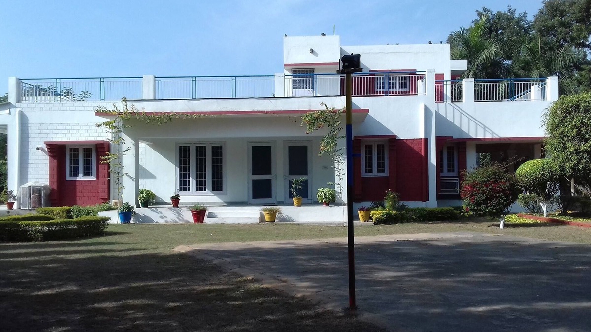 Gurugram Villa | PEACEFUL 3 BHK FARMHOUSE IN GURUGRAM