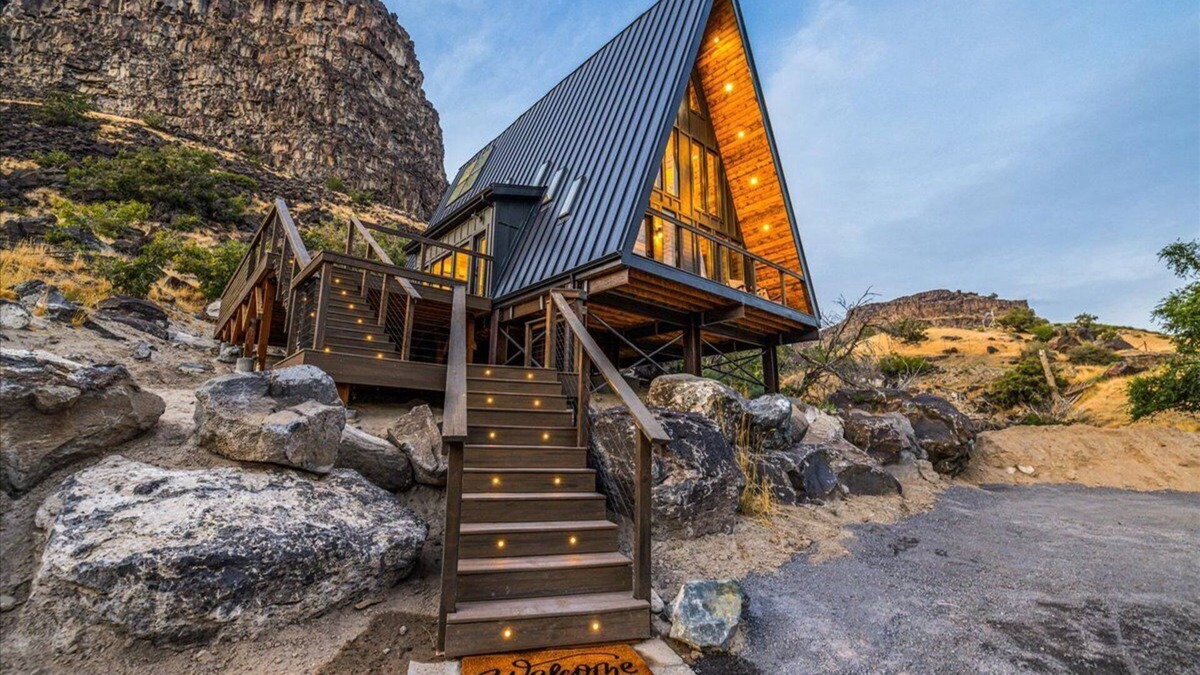 Twin Falls Cabin | Peaceful Aframe Lux Cabin in Snake River Canyon