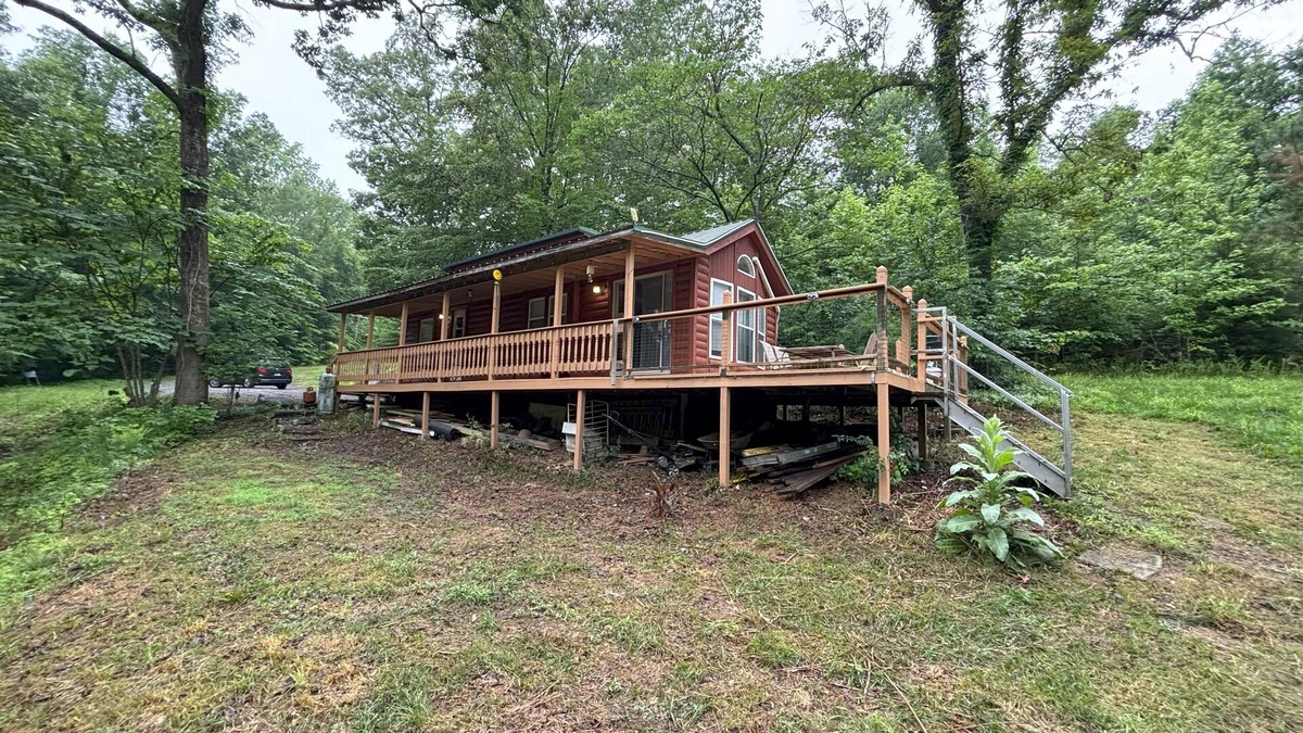 Chickamauga Lake Cabin | Peaceful and Secluded setting