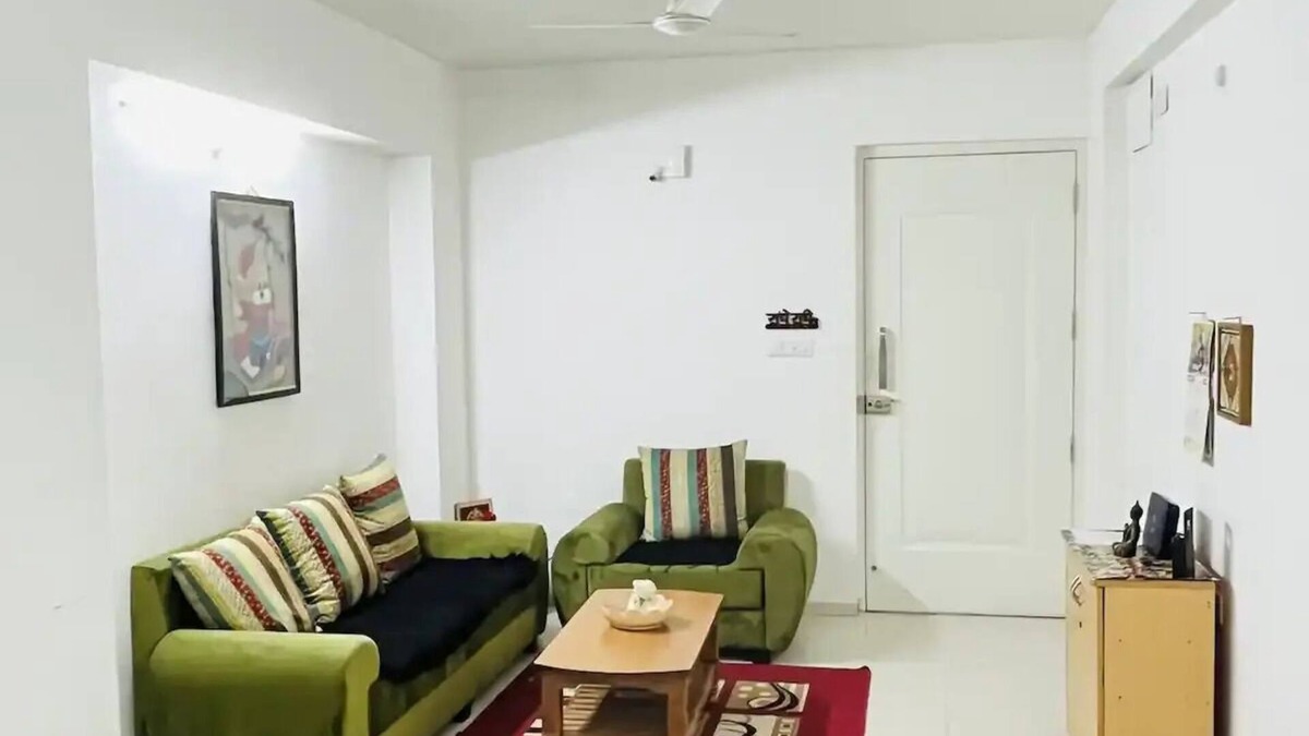 Bicholi Mardana Apartment | Peaceful and spacious stay with your closed onesnn