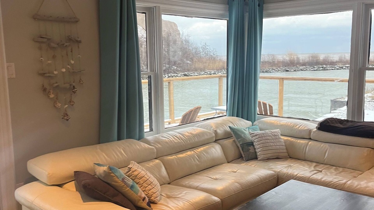 Malahide Cottage | Peaceful Cottage Retreat in Port Bruce