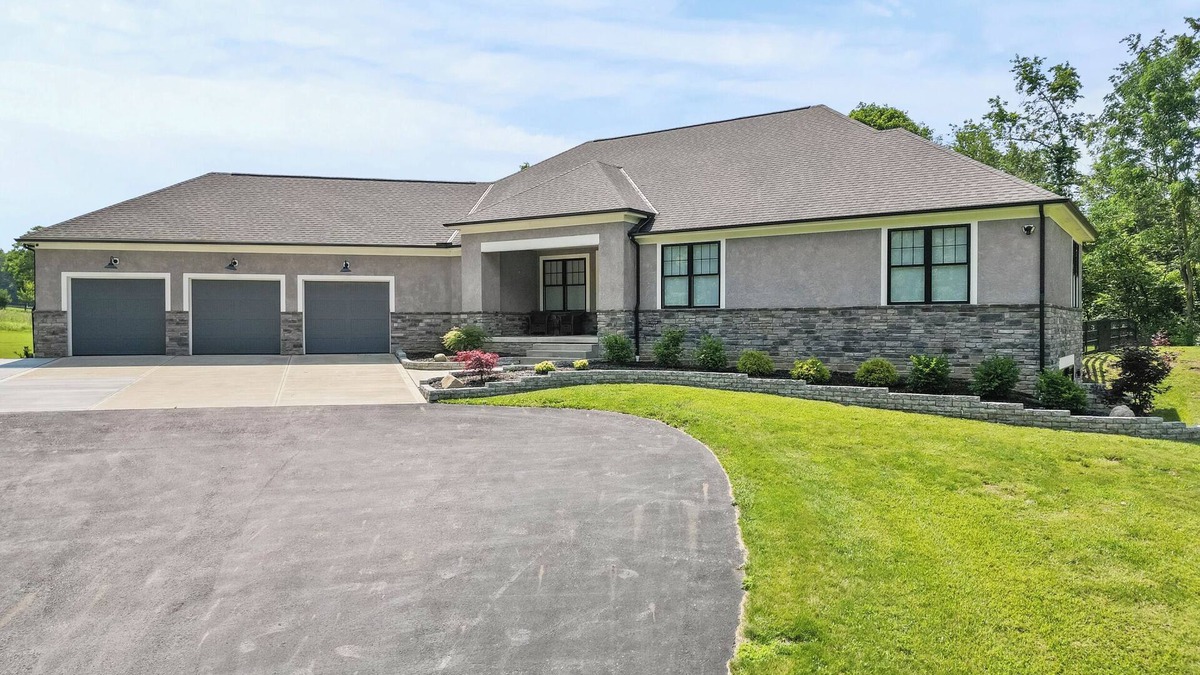 Pataskala House | Peaceful Country Living Close to the City!