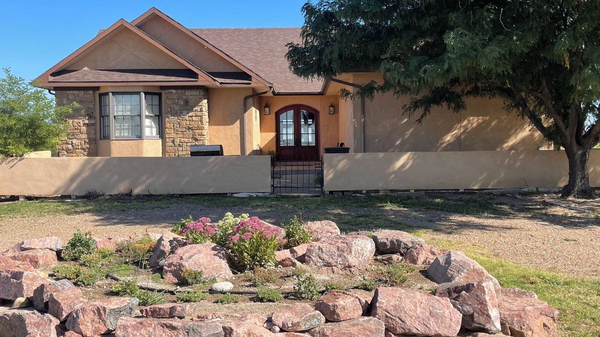 Bent County House | Peaceful, country oasis! Come enjoy our lovely, 3-bedroom home on the plains!