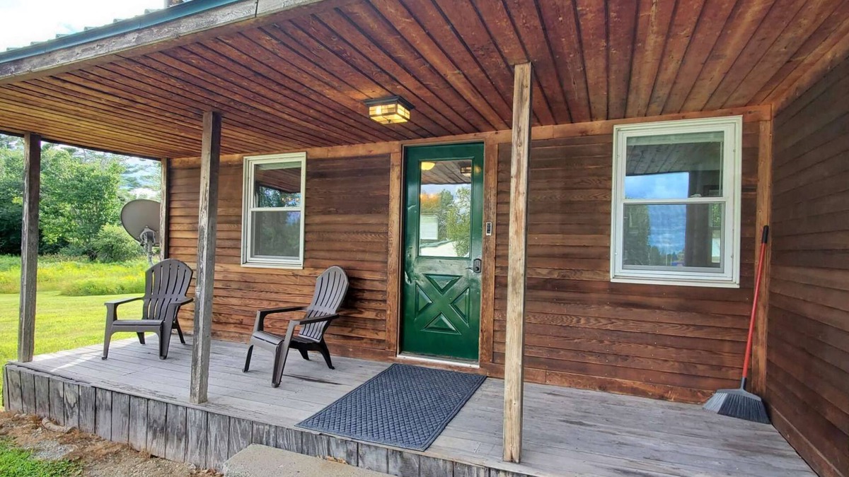 Abbot House | Peaceful Countryside Home Located on 22 Acres