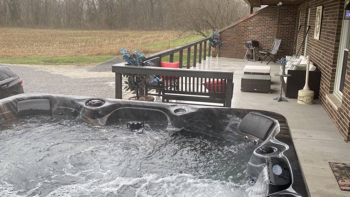 Vevay House | Peaceful getaway centrally located just min. from Madison and Belterra casino.