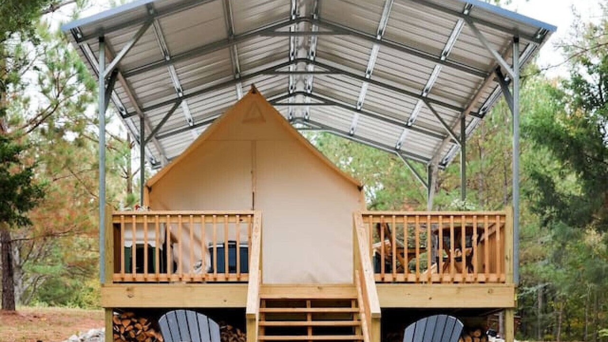 Sparta RV Rental | Peaceful, heated tent with Center Hill Lake Access