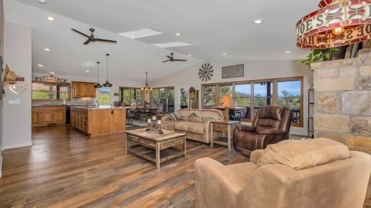 Iron Springs House | Peaceful Horse Retreat in the Heart of Prescott
