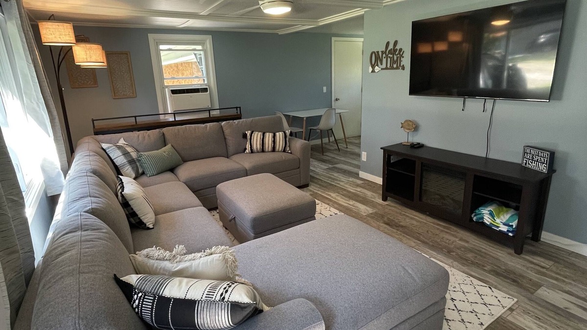 Coldwater Cottage | Peaceful lake retreat