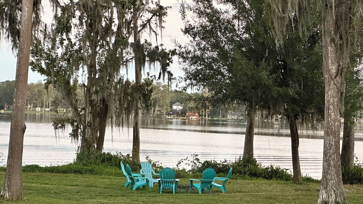 Odessa House | Peaceful Lakefront Home!