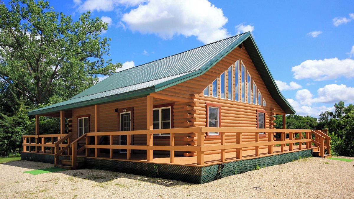 Littleport Cabin | Peaceful Lakeview Cabin