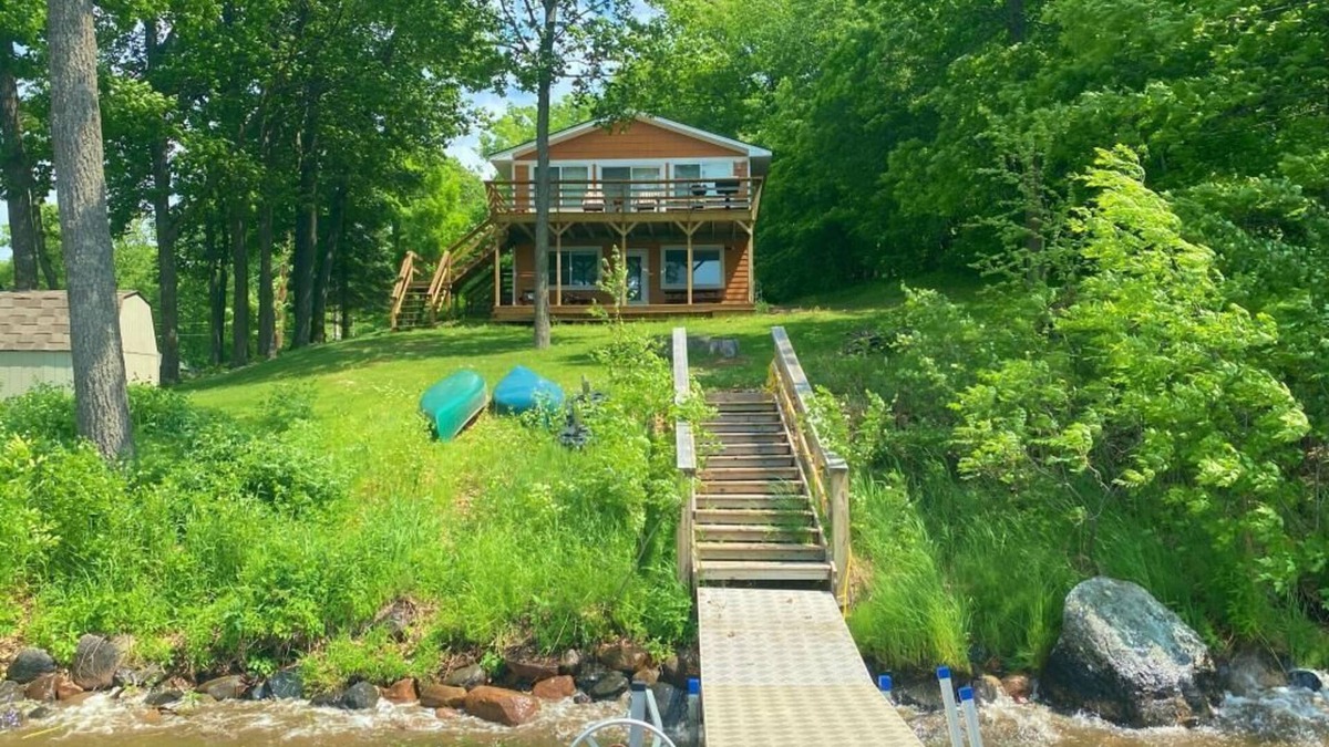 Isle Cabin | Peaceful MilleLacs Lakefront Cabin