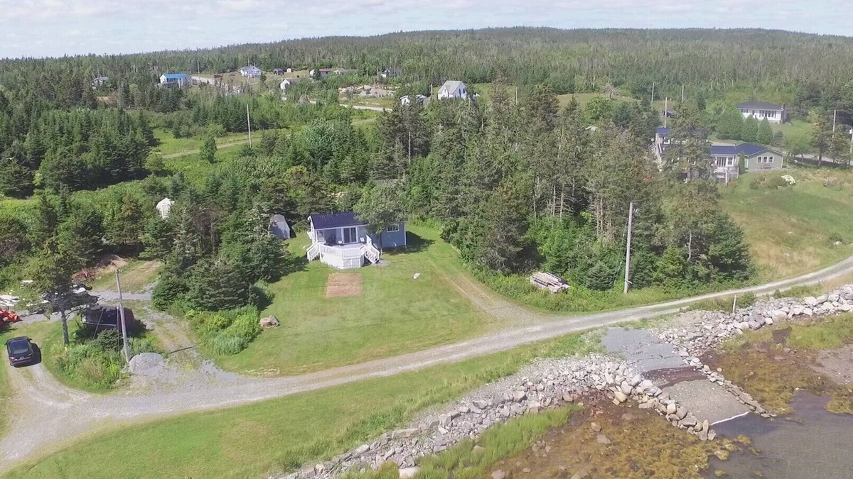 Halifax County Cottage | Peaceful/Oceanfront - Housekeeping Cottage with water access.