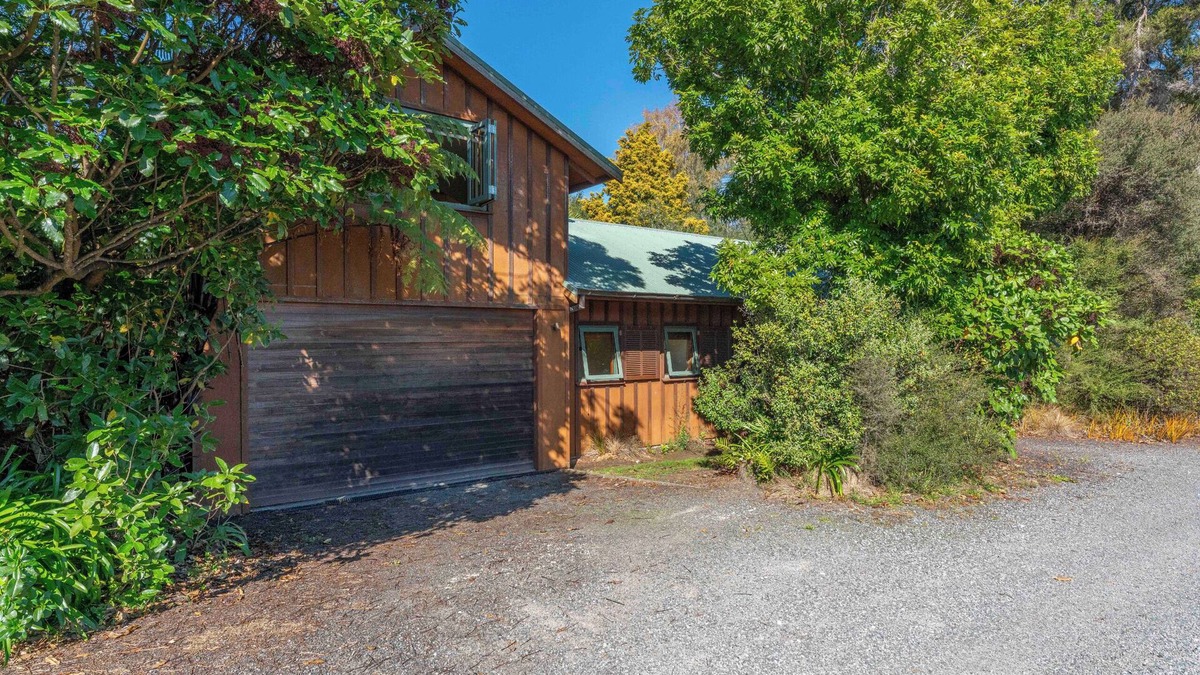 Hatepe House | Peaceful Outlook - Hatepe Holiday Home