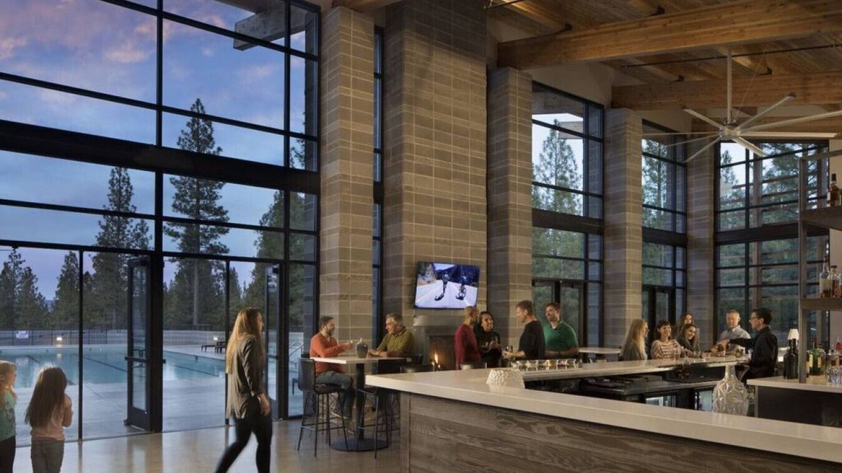 Gold Mountain House | Peaceful Pines | Golf | Pool | Hot Tub | Gym | A/C