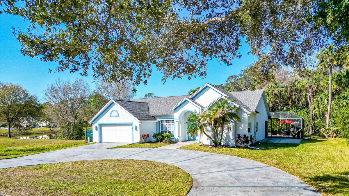 Rockledge House | Peaceful Pool Paradise