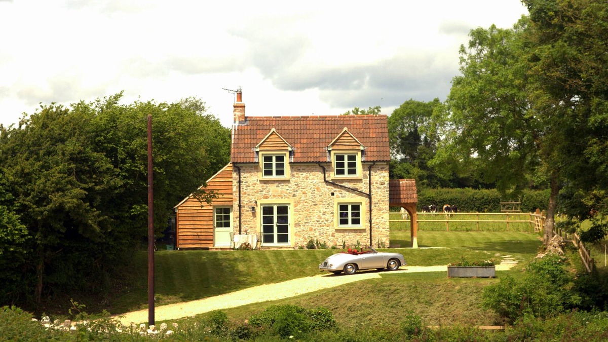 Radstock Cottage | Peaceful, scenic,cosy cottage near Wells and Frome