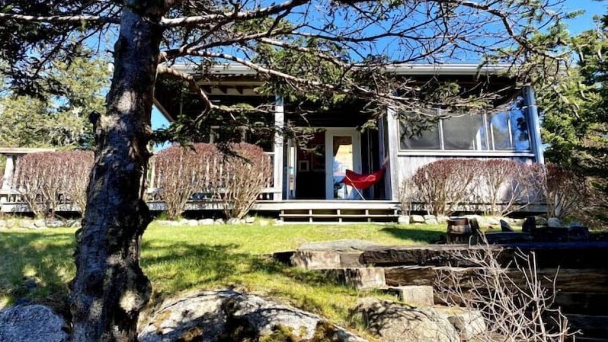 Kingsburg Cabin | Peaceful Seaside Cottage Retreat