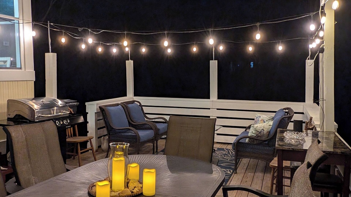 Earlington House | Peaceful Southern Charm: Well Equipped, High Ceilings, Comfy 3 bedroom Home Away